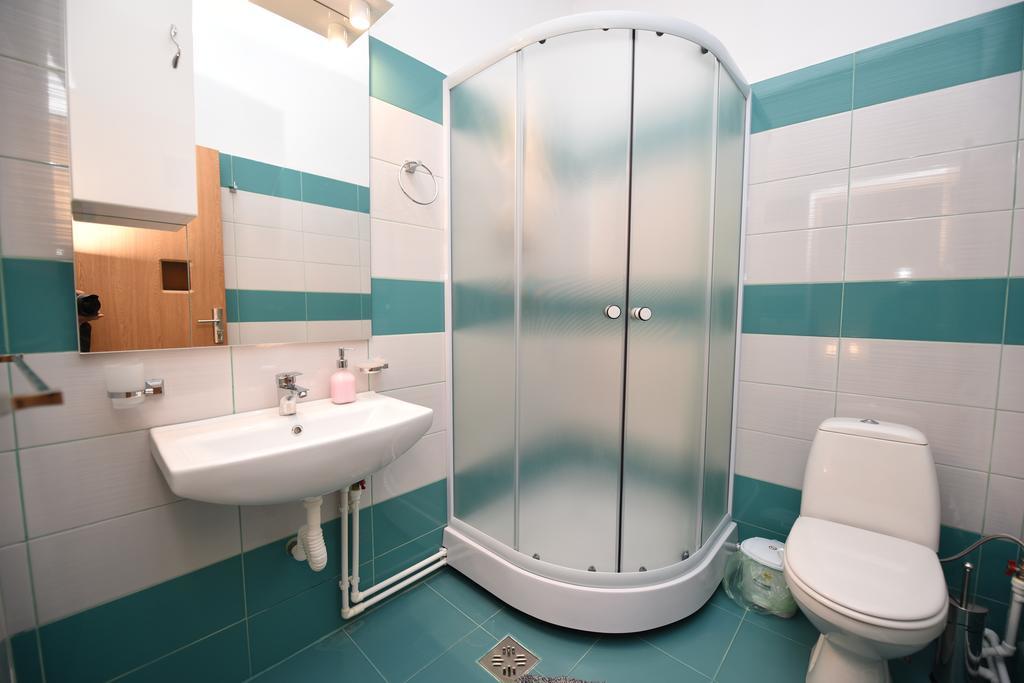 Casa Para Hotel Hateg Ngoại thất bức ảnh